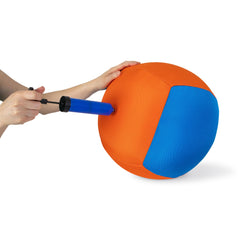 Chuckit! pompe incluse à côté de la balle, gonflage simple et rapide