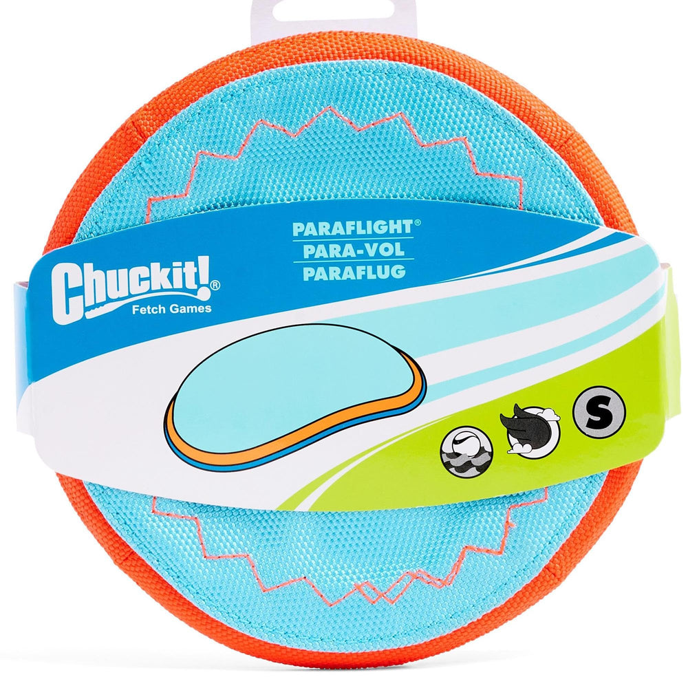 Chuckit! Paraflight gros plan sur le nylon multicouche et bord en caoutchouc, résistant et doux