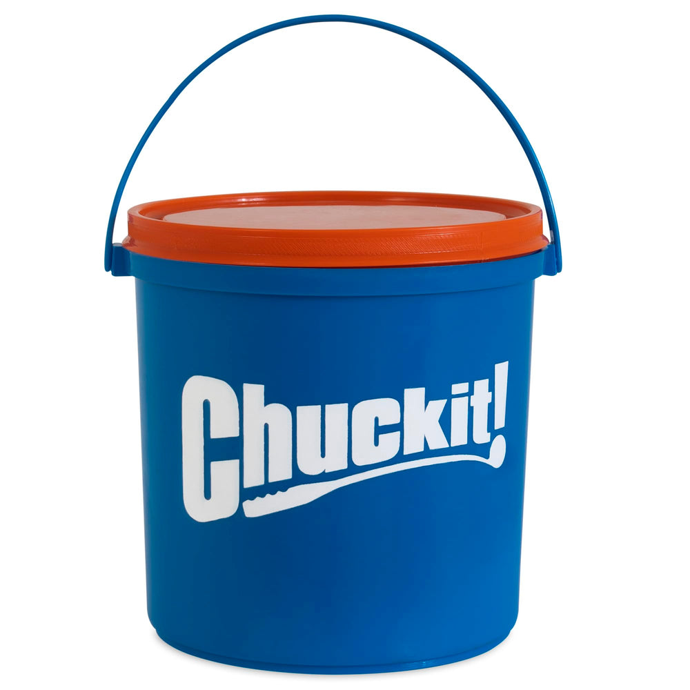 Chuckit! gros plan sur la texture des balles offrant meilleure prise et contrôle