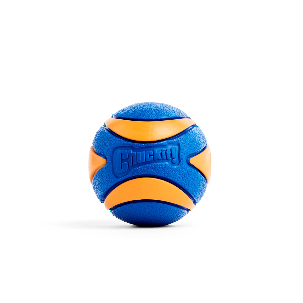 Chuckit! balle devant montrant design orange bleu et visibilité