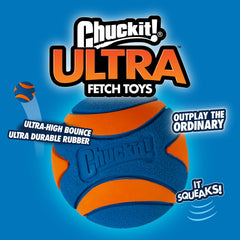 Chuckit! balle insérée dans lanceur pour lancers plus longs