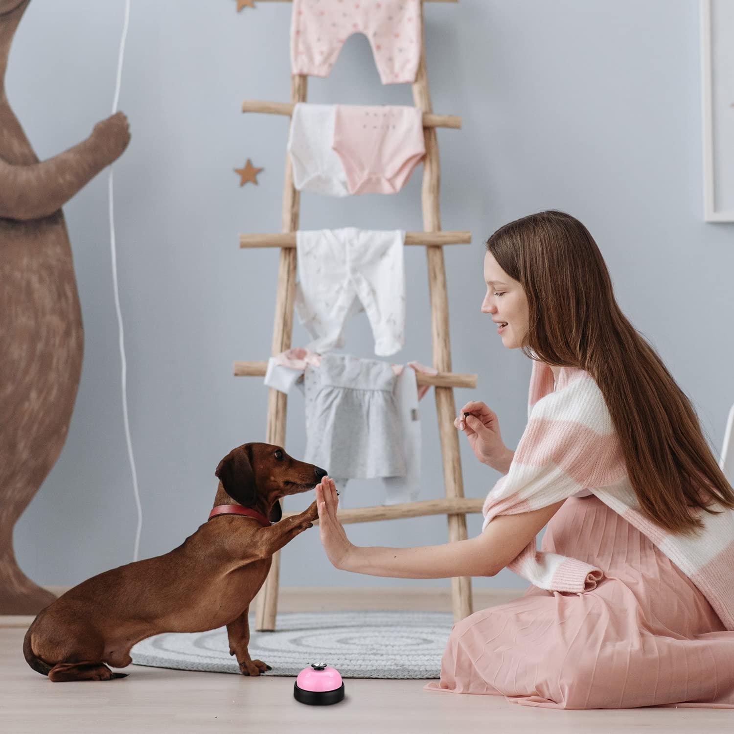 Comsmart détail des empreintes sur cloche attirant l'animal