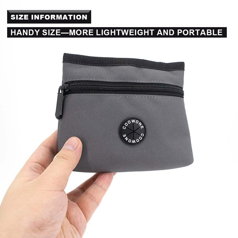 COOWONE clicker et rouleau de sacs montrant accessoires inclus pour dressage et propreté