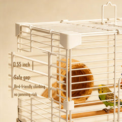 Craftsboys cage gros plan sur perchoir en bois offrant confort naturel aux pattes