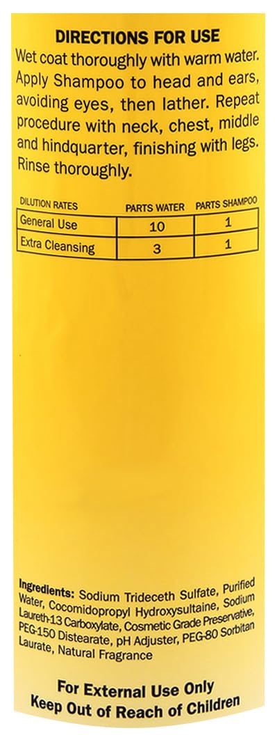 Gros plan de la mousse Davis Tearless montrant une texture douce et facile à rincer