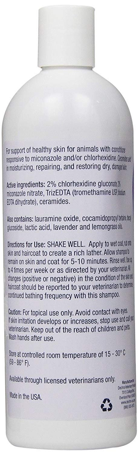 Gros plan mousse Dechra MiconaHex+Triz montrant texture et pouvoir nettoyant hydratant