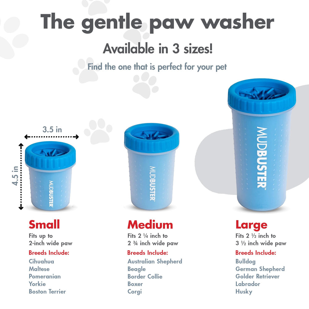 Dexas MudBuster en usage avec patte de petit chien pour propreté rapide