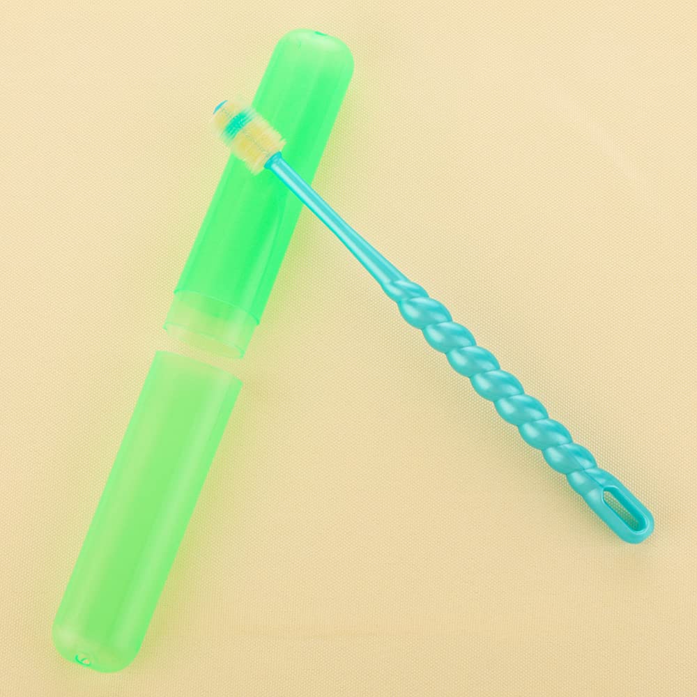 DQITJ brosse à côté d’une règle illustrant taille adaptée aux petits animaux