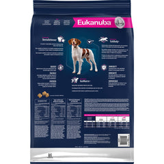 Eukanuba texture croquante visible pour une mastication qui soutient la santé dentaire