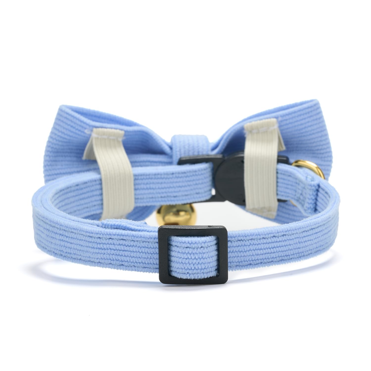 Ewinoom collier bleu porté par chat adulte de petite taille pour ajustement