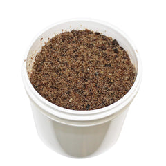 Exotic Nutrition poudre saupoudrée sur nourriture illustrant application facile