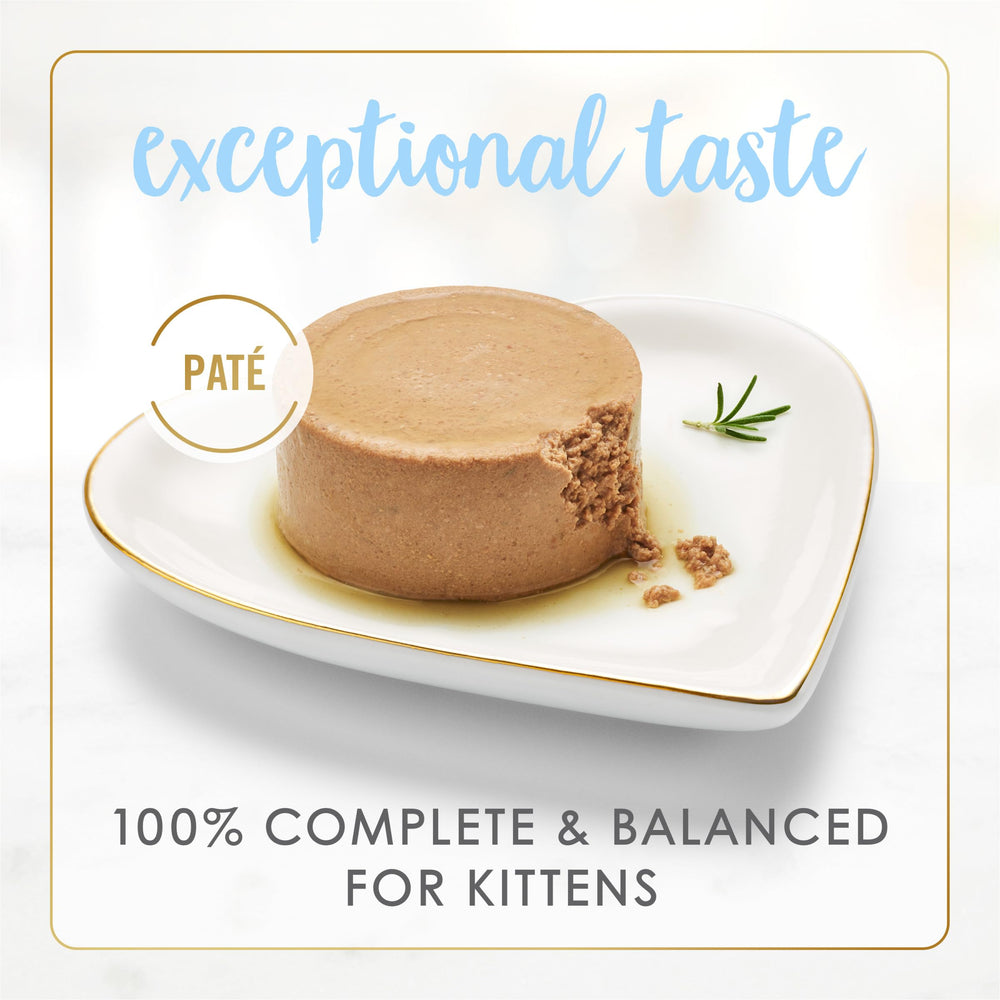 Fancy Feast portion servie dans un bol illustrant un repas prêt à manger