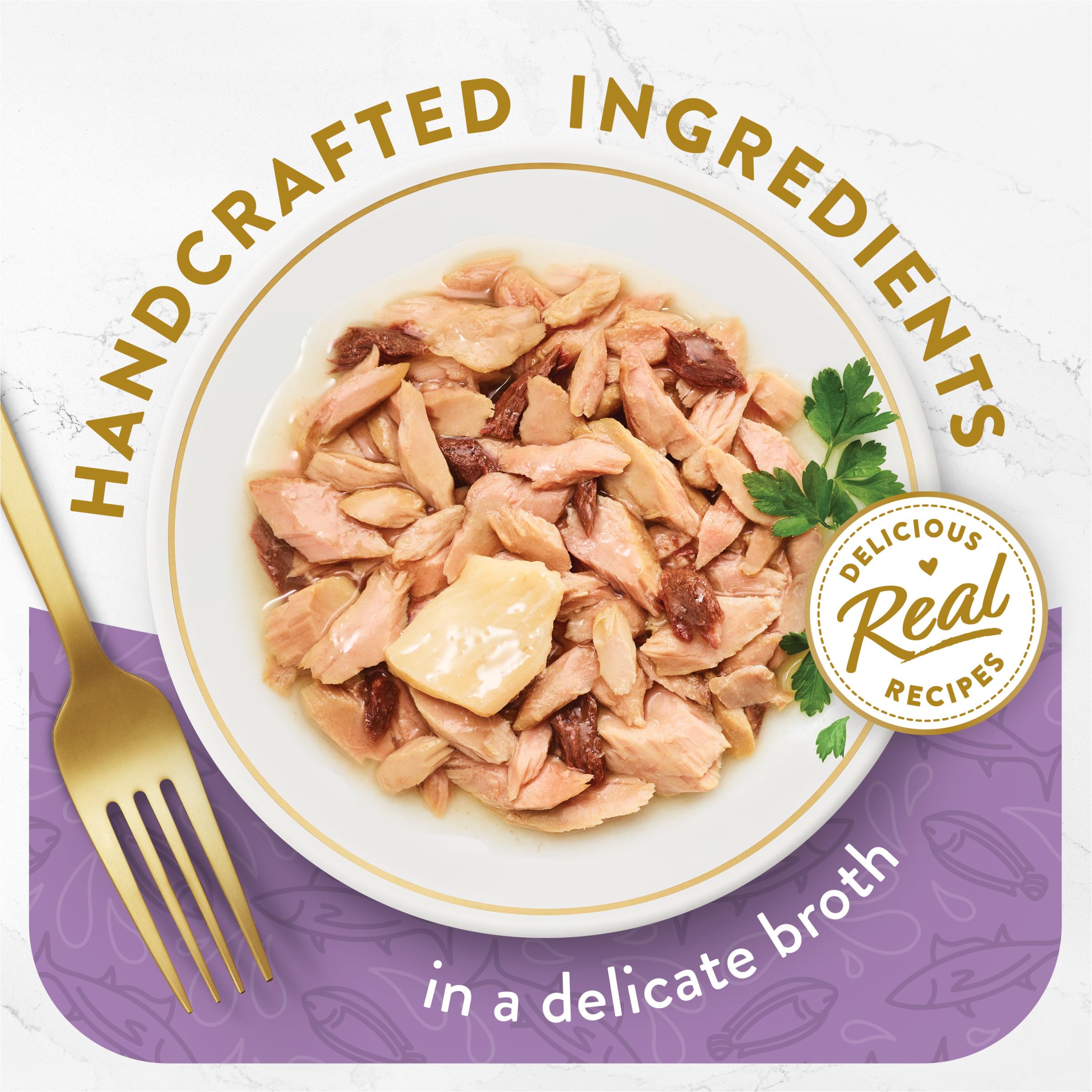 Fancy Feast coupelle ouverte montrant les morceaux de poisson appétissants