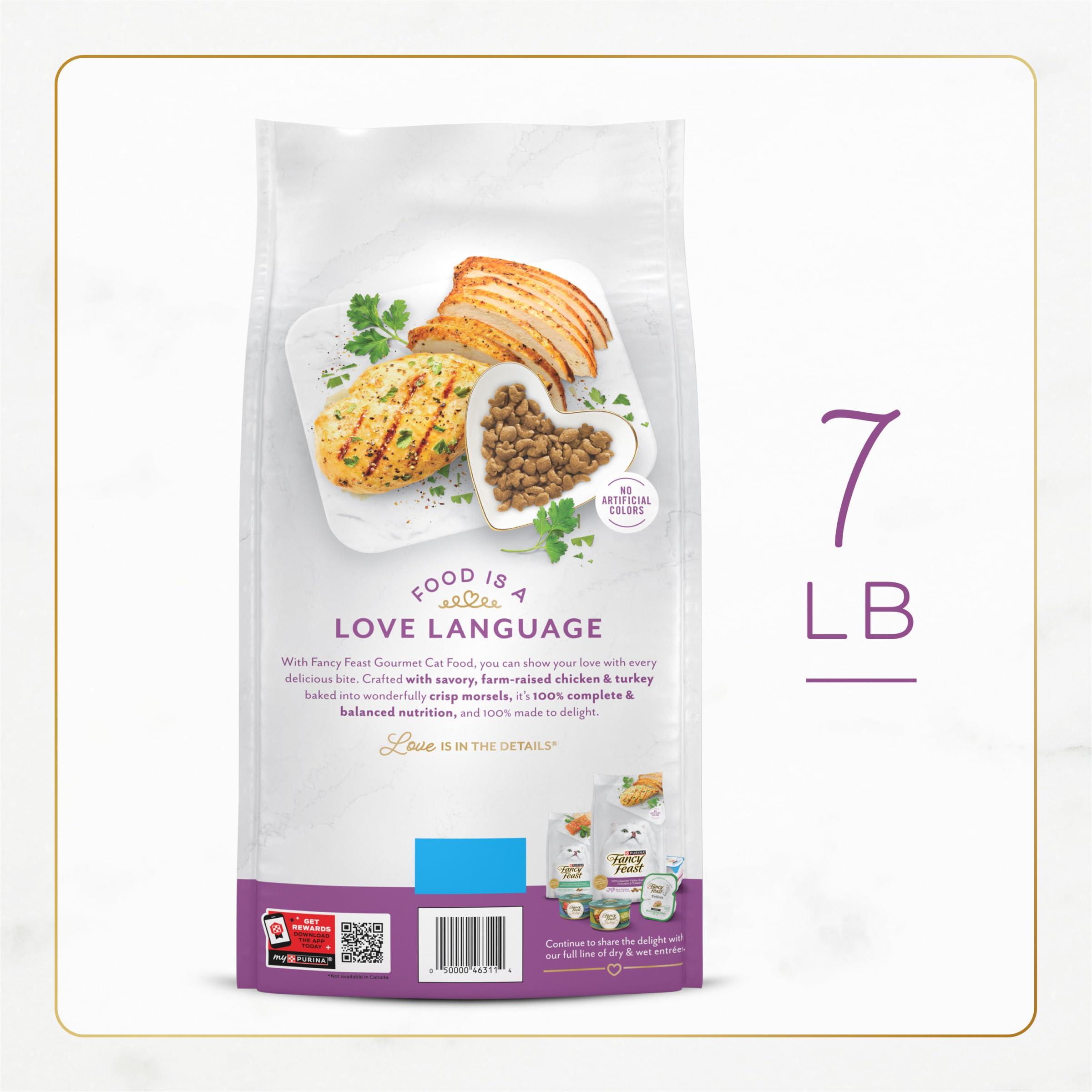 Fancy Feast chat satisfait mangeant montrant acceptation et plaisir