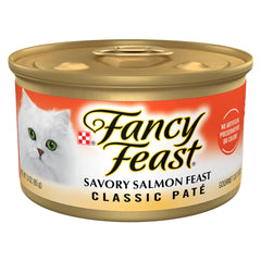 Fancy Feast visage de la boîte montrant l'étiquette et l'appétence