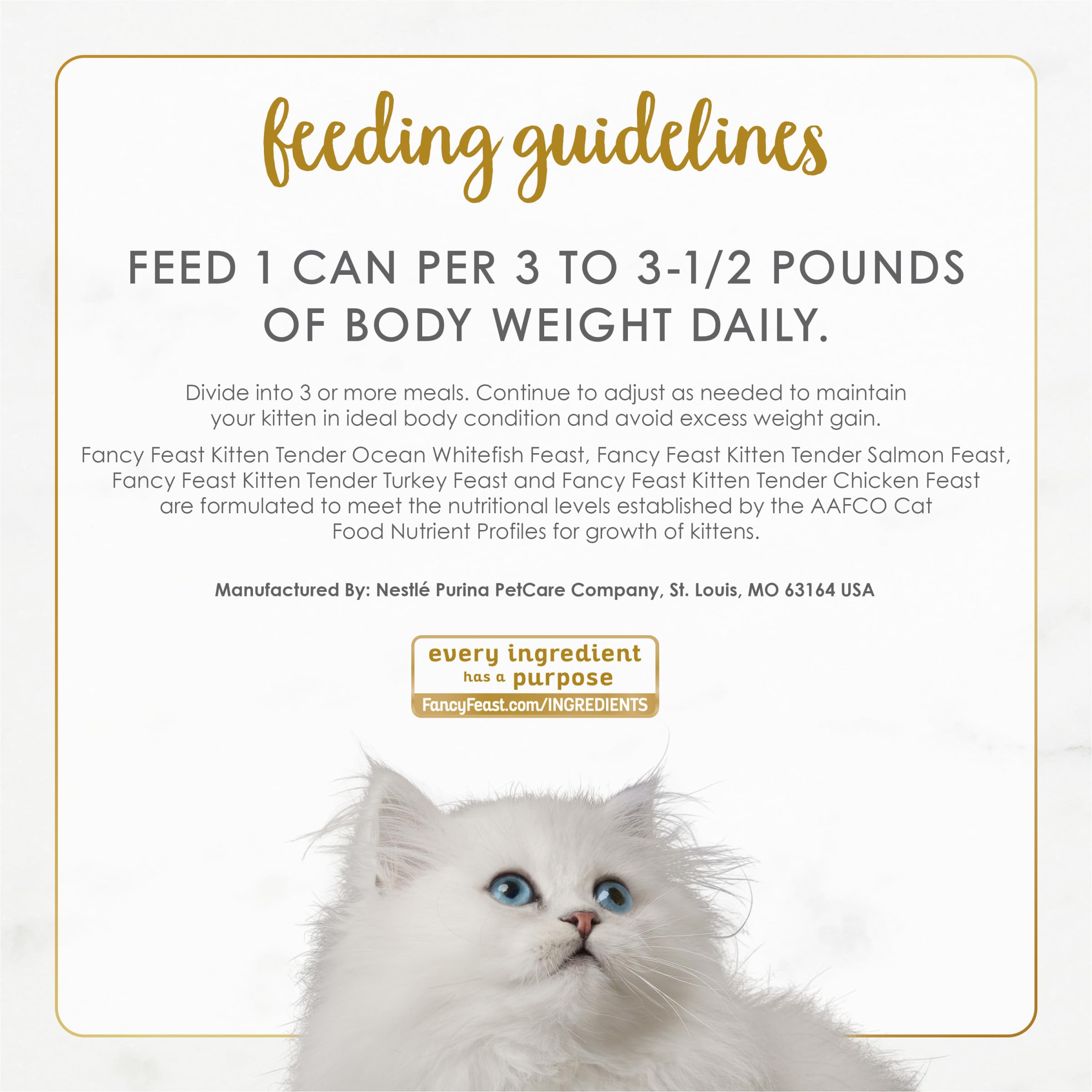 Fancy Feast rangée de boîtes illustrant les quatre saveurs variées du coffret