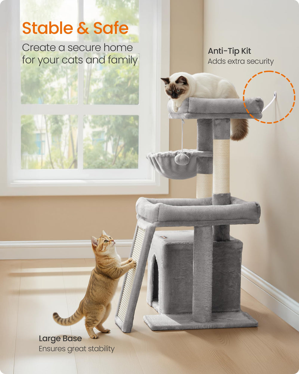 FEANDREA arbre à chat installé dans un salon modern apportant confort