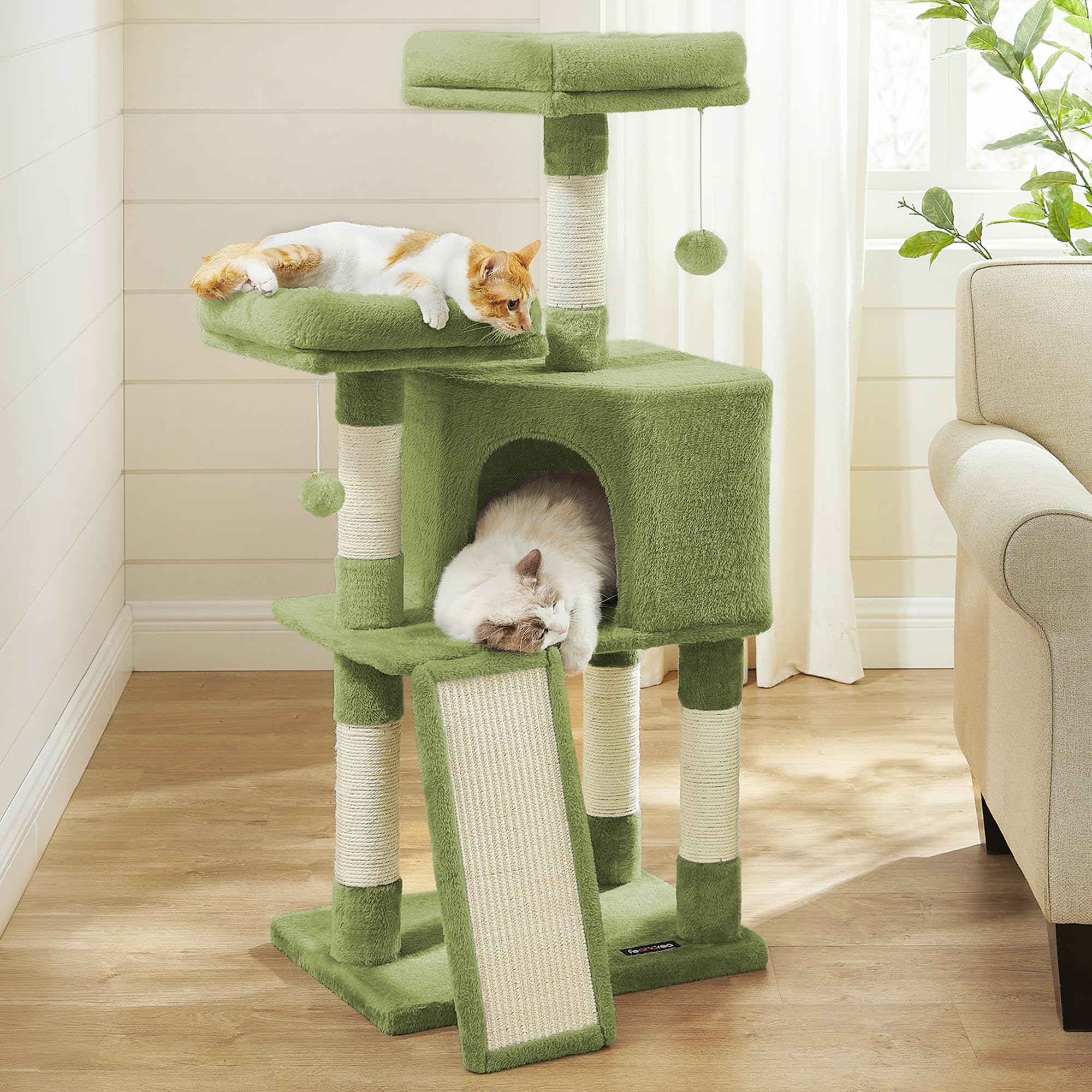 FEANDREA arbre à chat vue avant montrant perchoirs et design compact pour confort