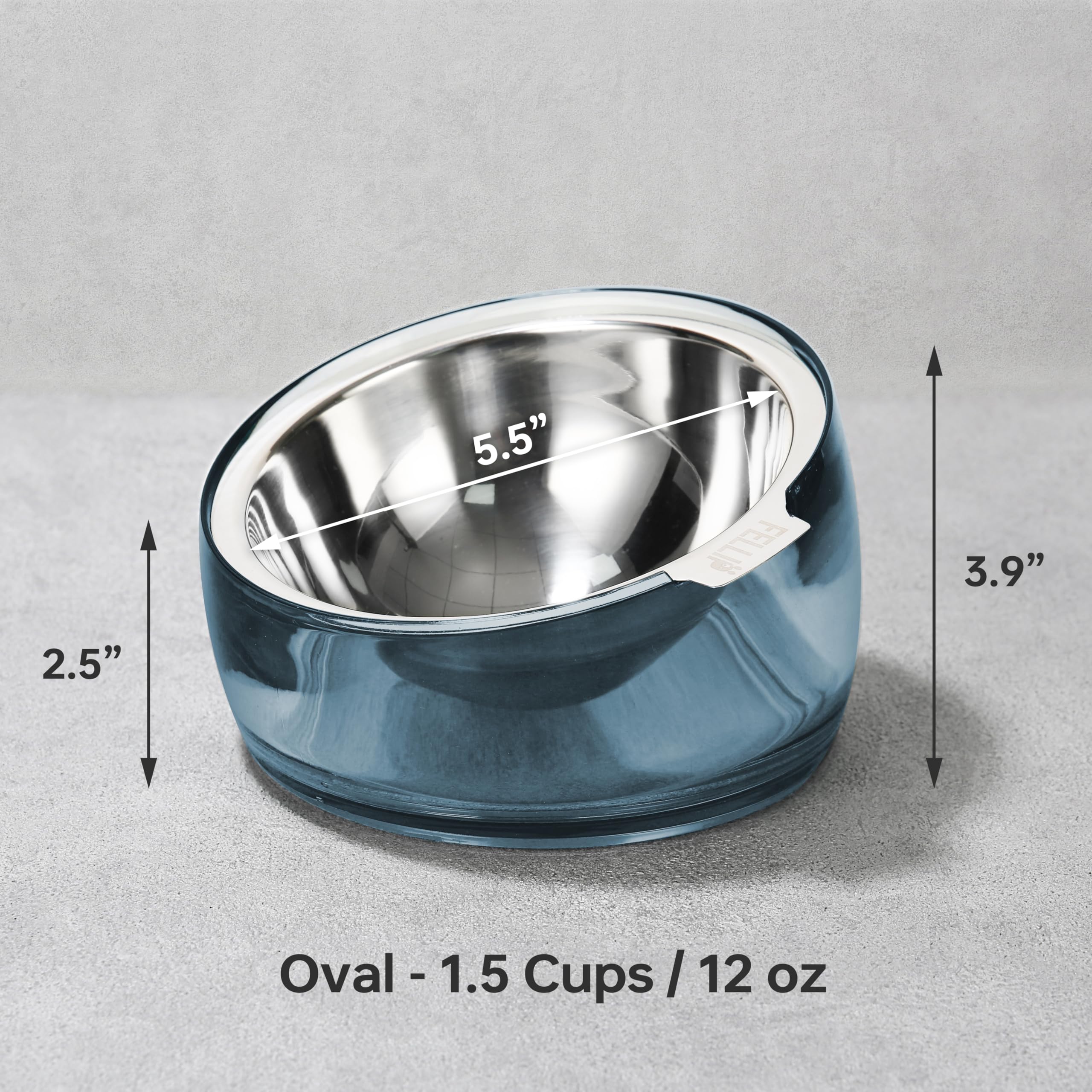 Felli assiette en usage avec chiot, accès facilité à la nourriture