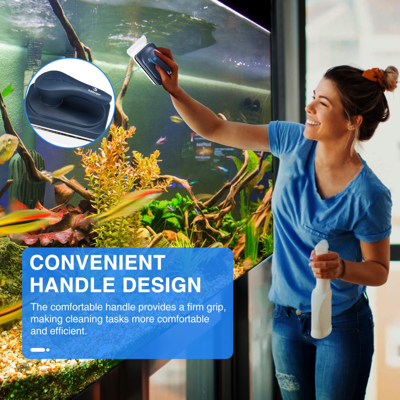 fishkeeper main tenant la brosse pour confort et maniabilité