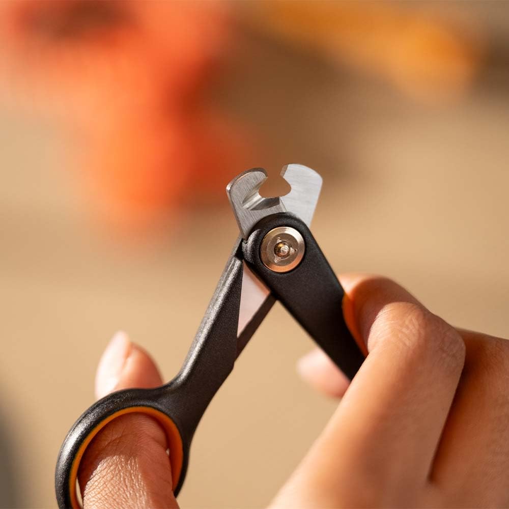 Fiskars texture acier inoxydable pour durabilité et netteté