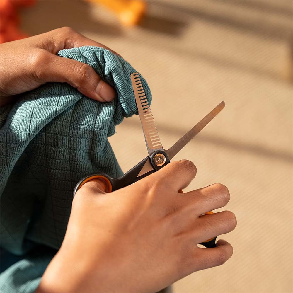 Fiskars mécanisme d'articulation ouvert pour fluidité de coupe
