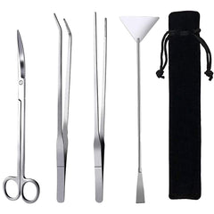 FISTOY kit entier posé montrant tous les outils et la pochette pour un rangement soigné