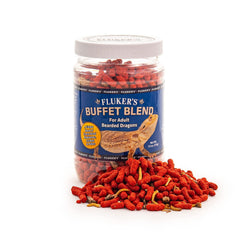 Fluker's boîte avant Buffet Blend montrant l'étiquette et bénéfice d'alimentation équilibrée