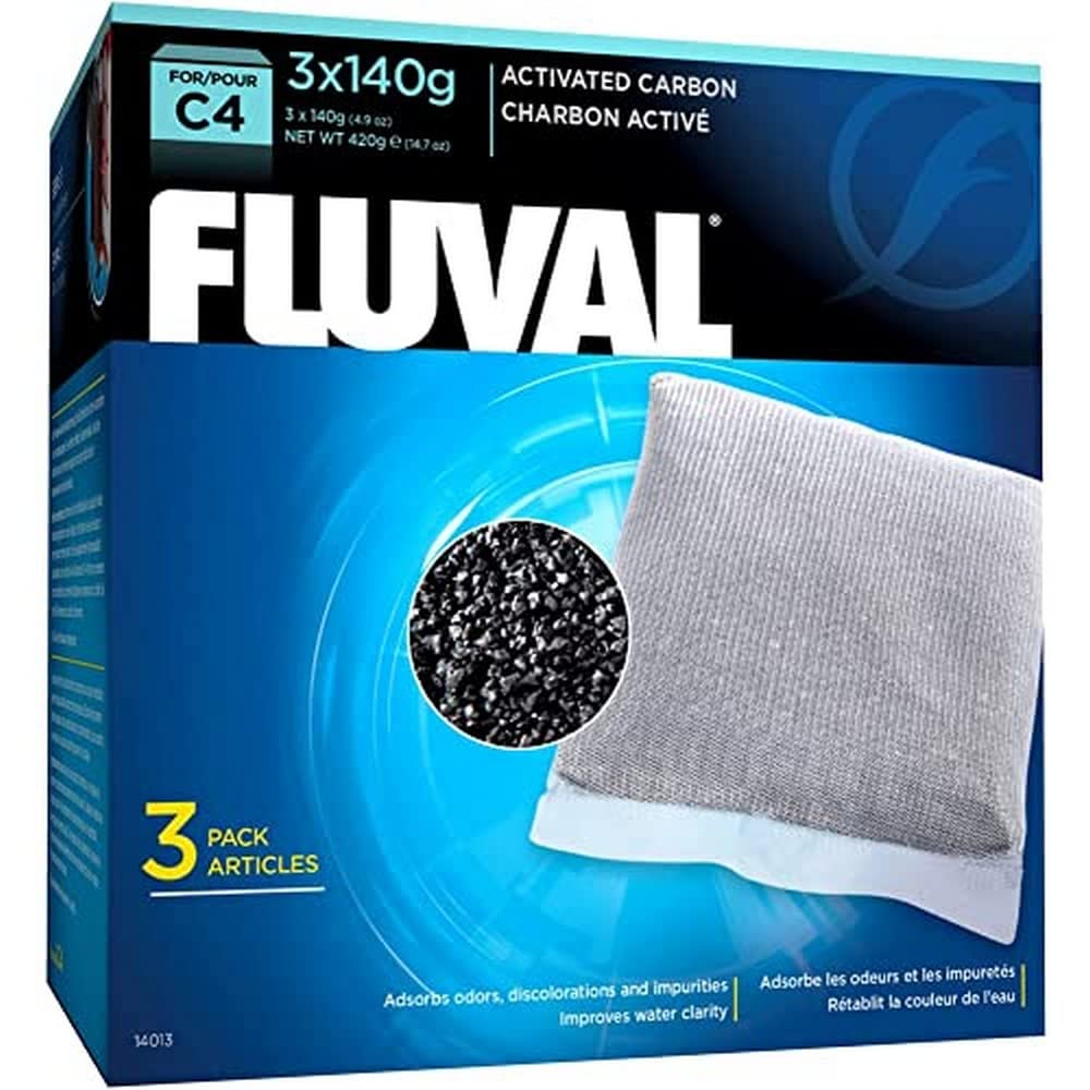 Fluval C4 Carbon pack face montrant les trois recharges pour eau claire et sans odeur