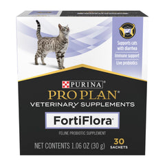 Fortiflora sachets individuels ouverts prêts à saupoudrer sur la nourriture du chat