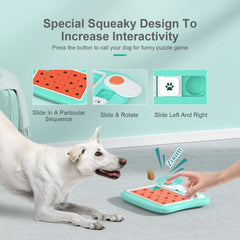 FOXMM gros plan du module sonore central captant l'attention du chien