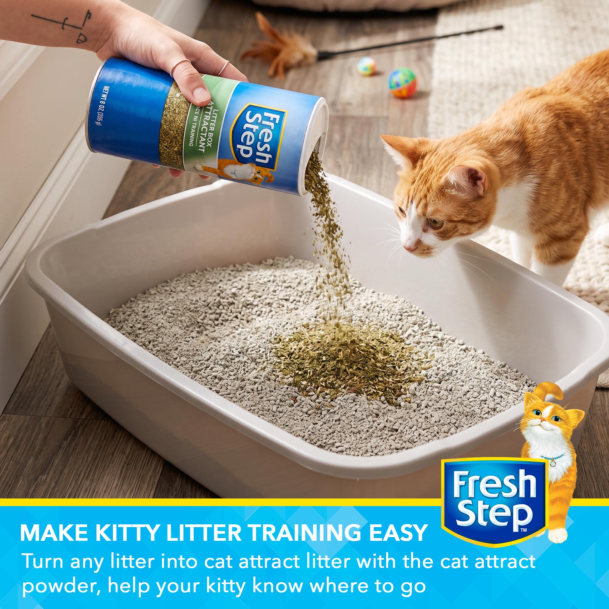Gros plan poudre Fresh Step montrant texture fine pour distribution facile