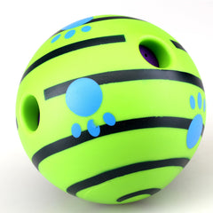Friendly Pet ballon à côté d'une main pour comparaison de taille, adapté à plusieurs chiens