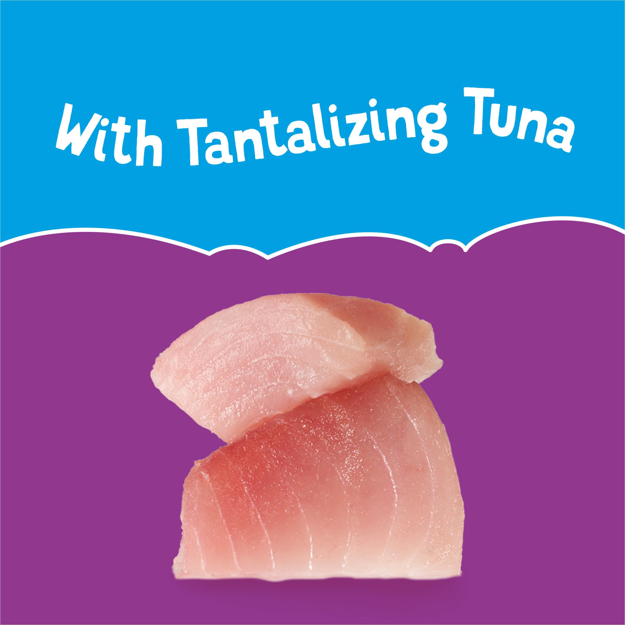 Chat léchant Friskies Lil' Shakes Tantalizing Tuna pour un moment de complicité