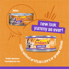 Friskies gros plan sur morceaux de poulet offrant une texture appétissante