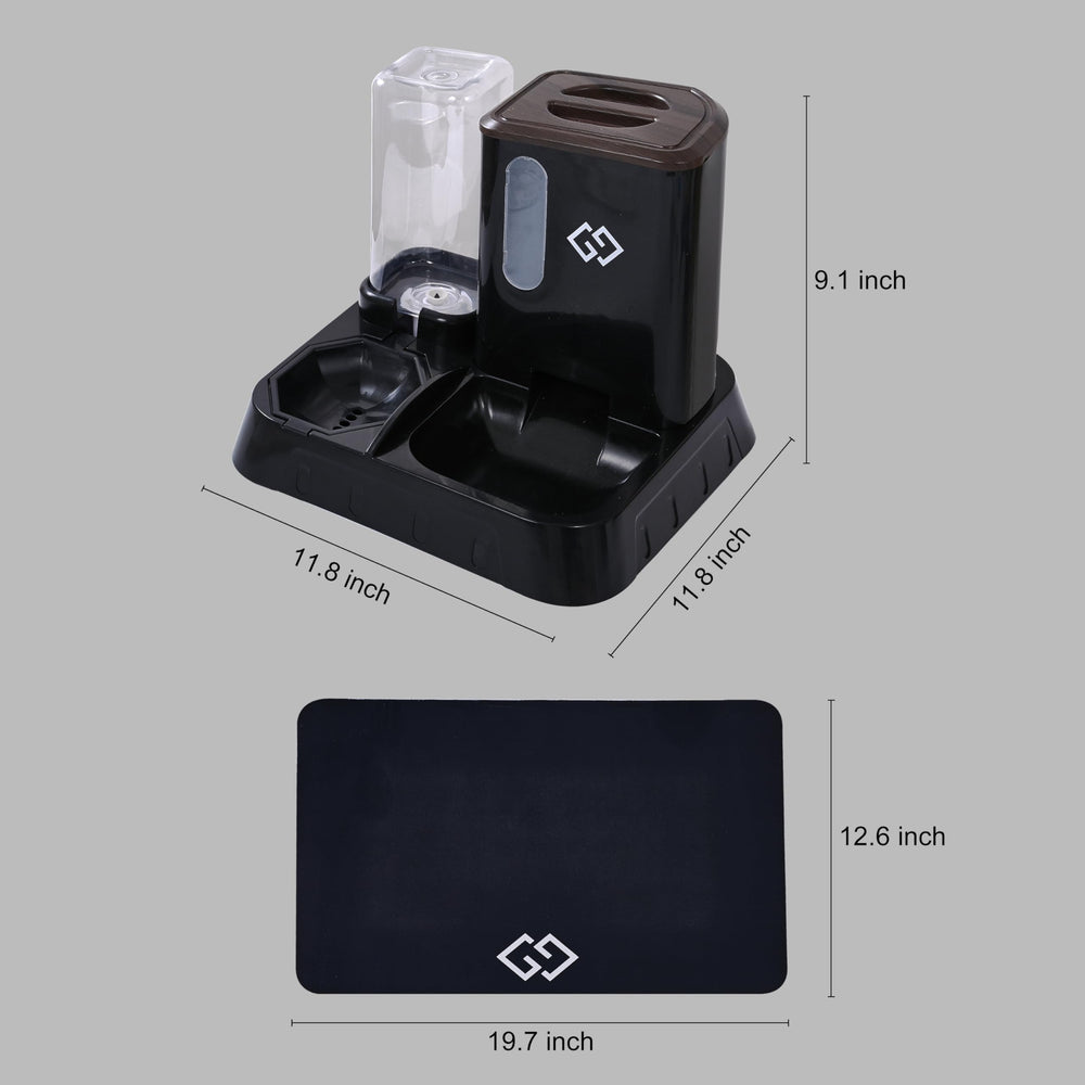GardenGuardian comparaison taille avec main illustrant capacité pratique pour plusieurs jours