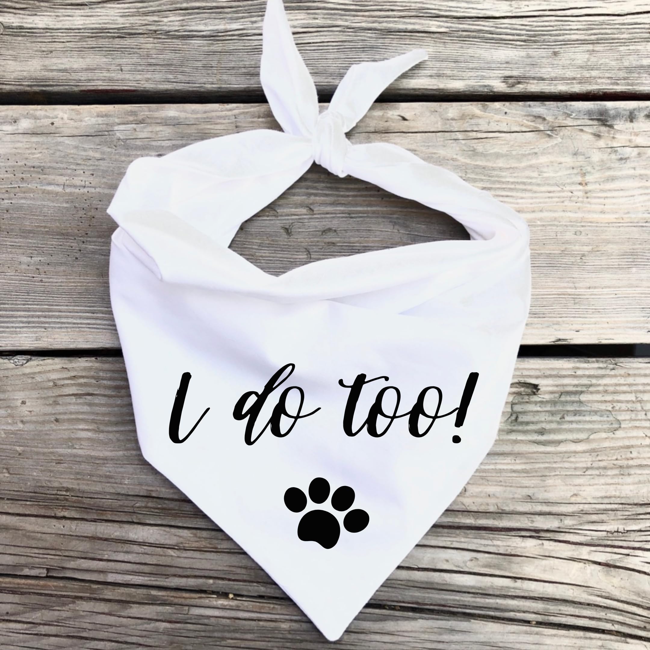 Generic imprimé I Do Too visible sur bandana blanc, parfait pour photos