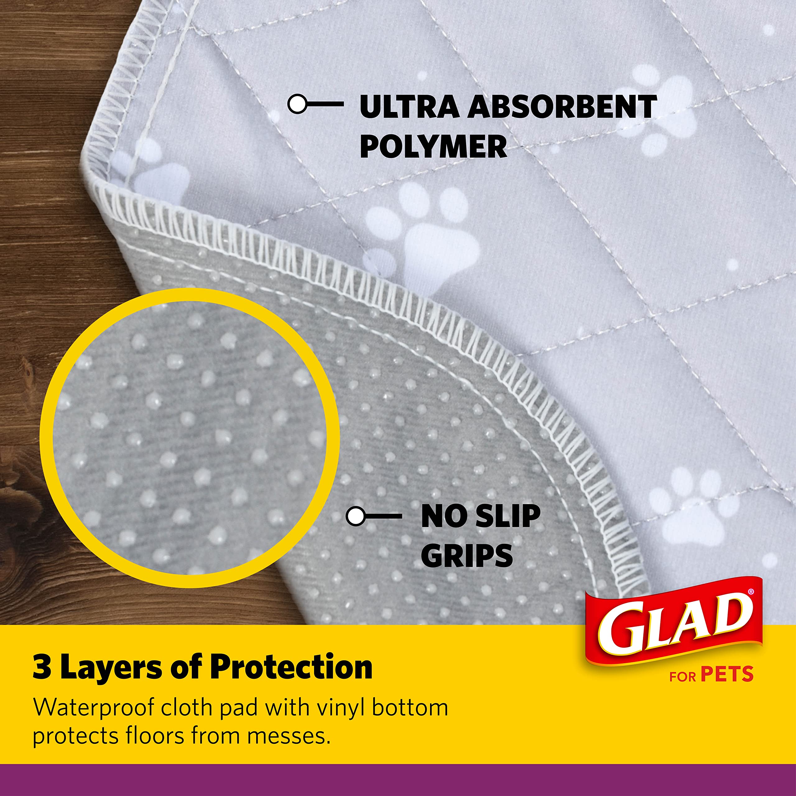 Glad for Pets tapis placé dans une caisse pour montrer adaptation et protection intérieure