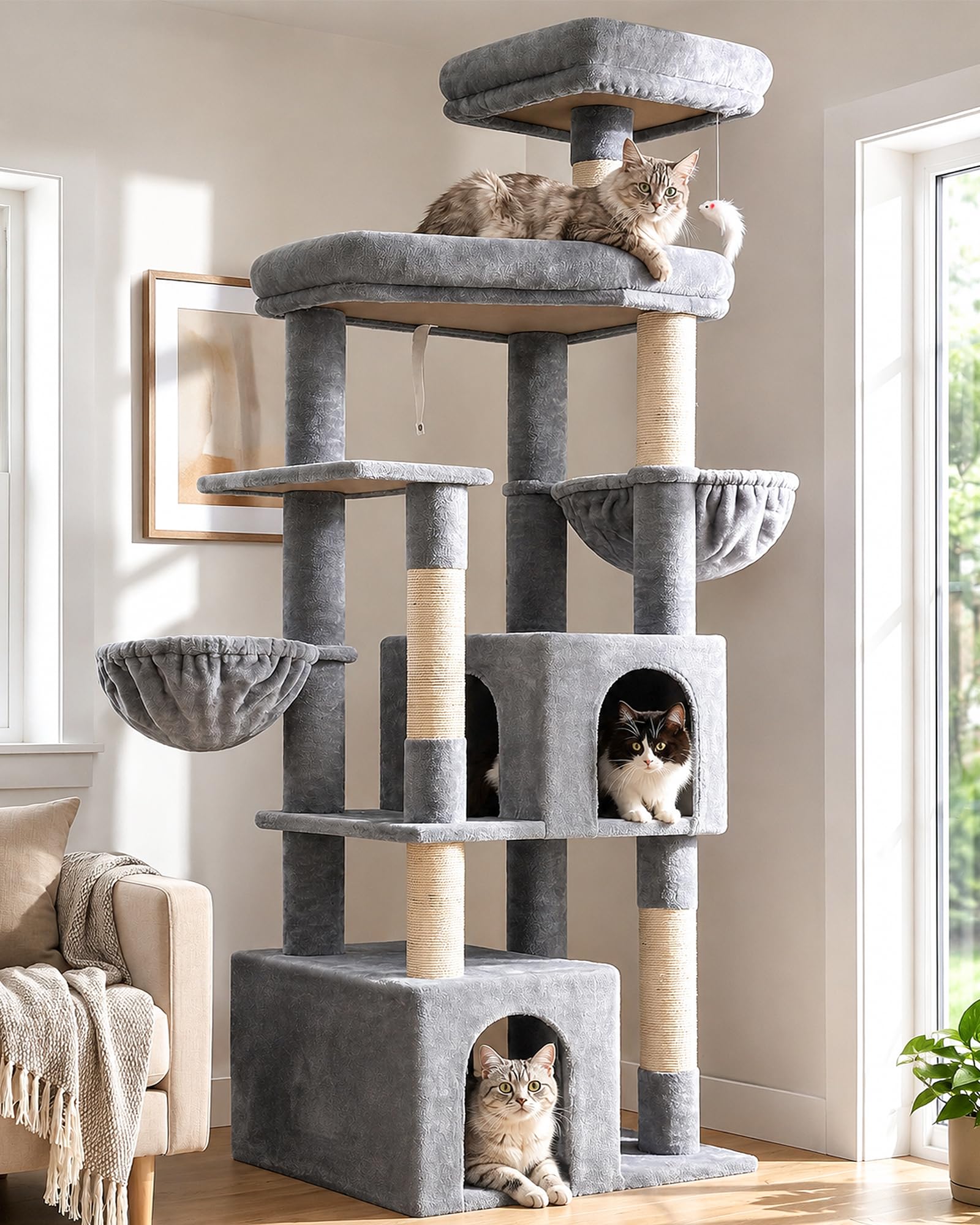 Globlazer arbre à chat vue frontale montrant stabilité et intégration déco