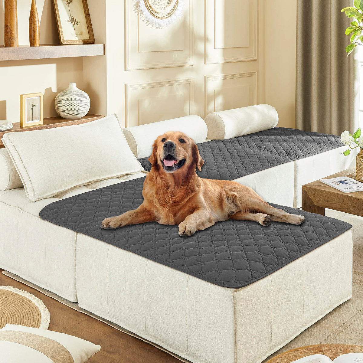 gogobunny couverture pliée montrant le motif plaid et design réversible