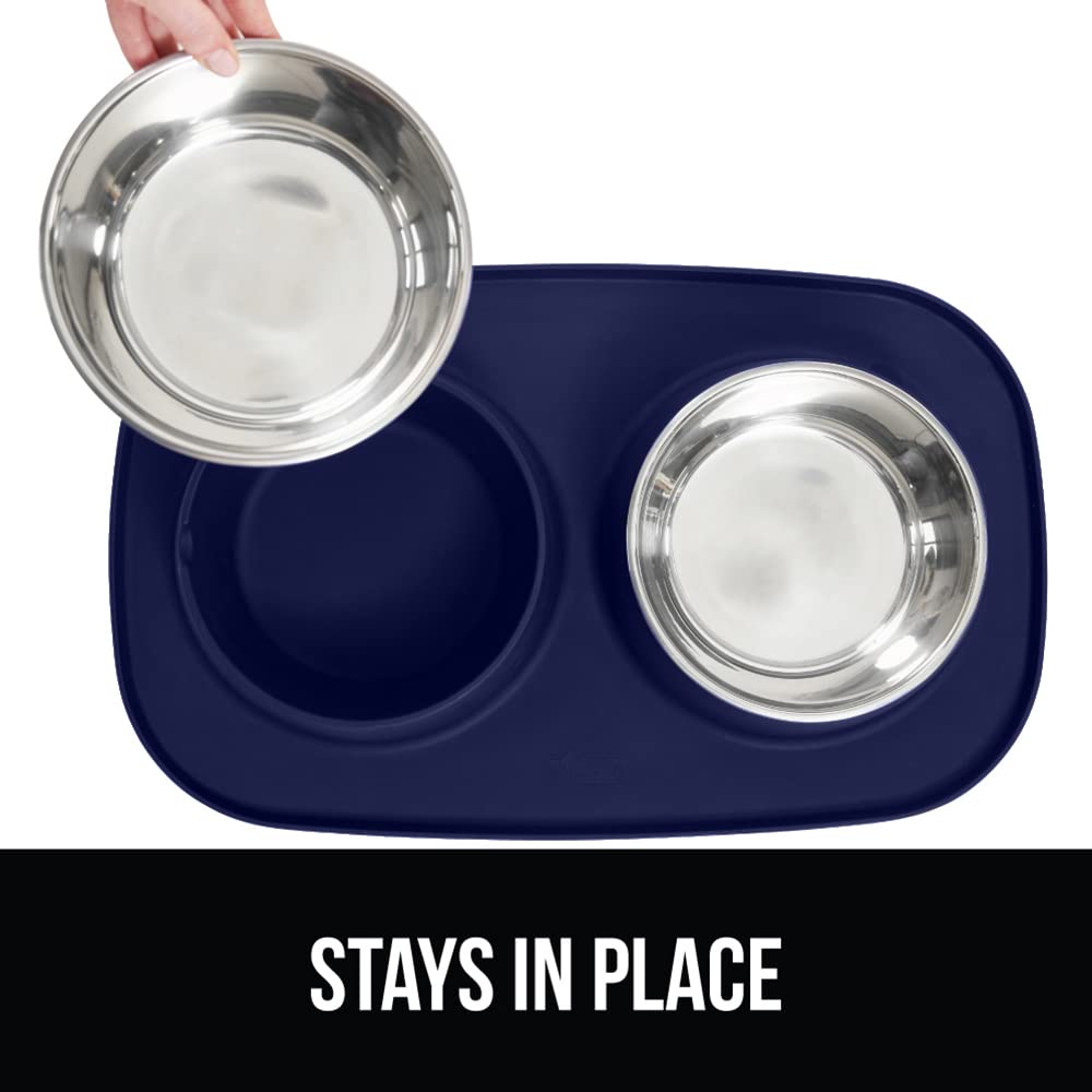 GORILLA GRIP gamelle en usage avec chien, réduit glissements pendant repas