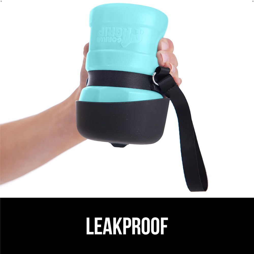 GORILLA GRIP gourde utilisée au parc hydrate chien sans gaspillage