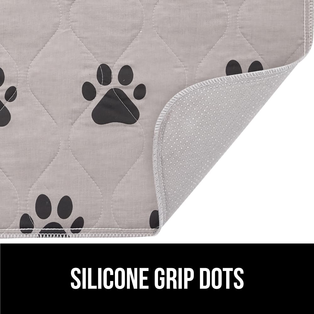 GORILLA GRIP tapis 34x21 placé dans une caisse pour chiot