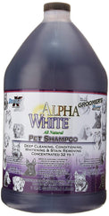Groomers Edge Alpha White flacon gallon montrant l'étiquette et l'usage professionnel