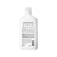 Hempz texture crémeuse du shampooing montrant hydratation et répartition facile