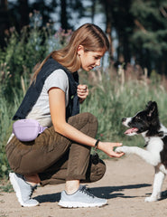 heouvo pochette en usage lors d’une balade, facilite la récompense rapide