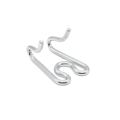 Herm Sprenger maillon en cours d’installation sur collier pour un ajustement sûr
