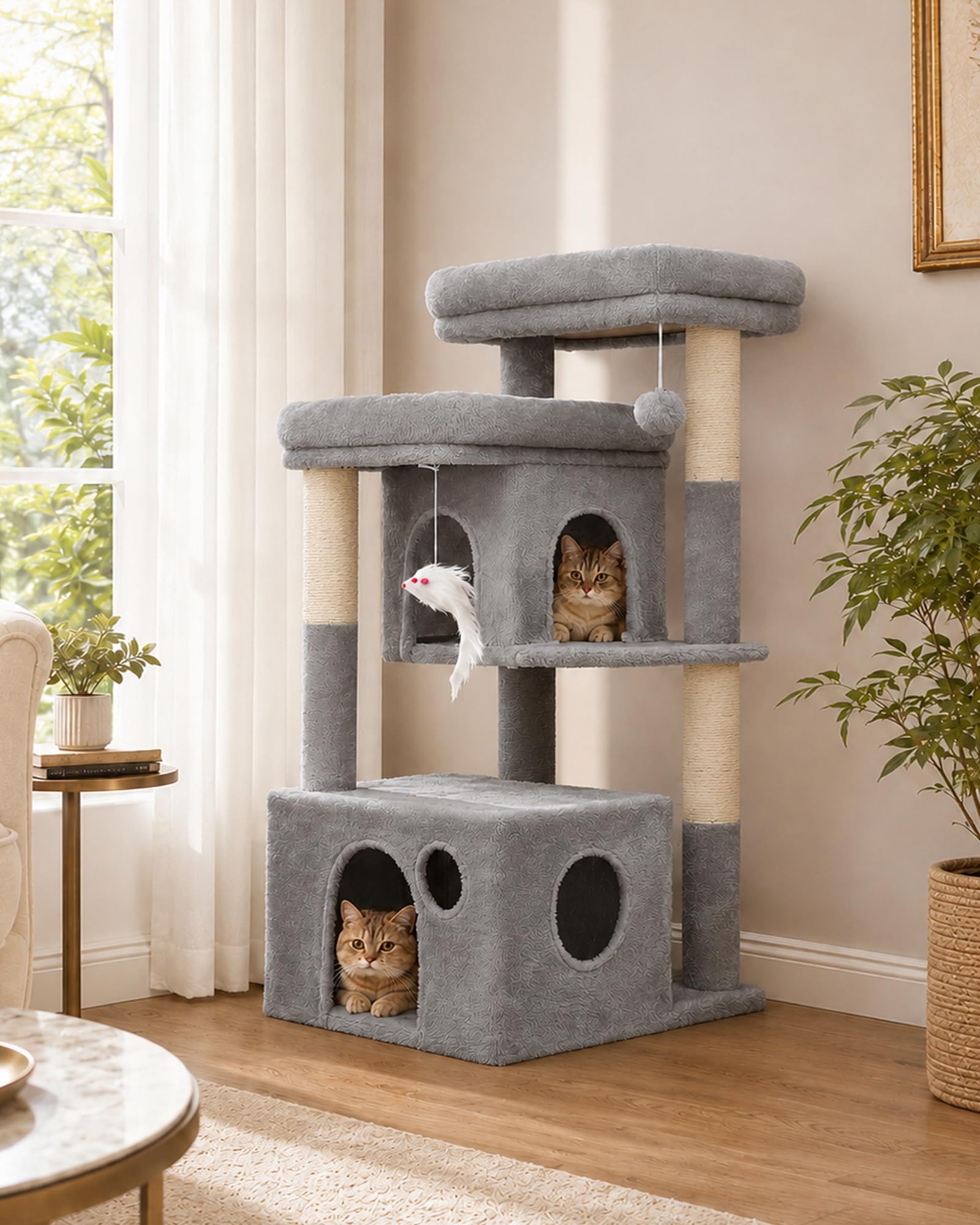 Heybly arbre à chat vue avant montrant l'ensemble stable et accueillant