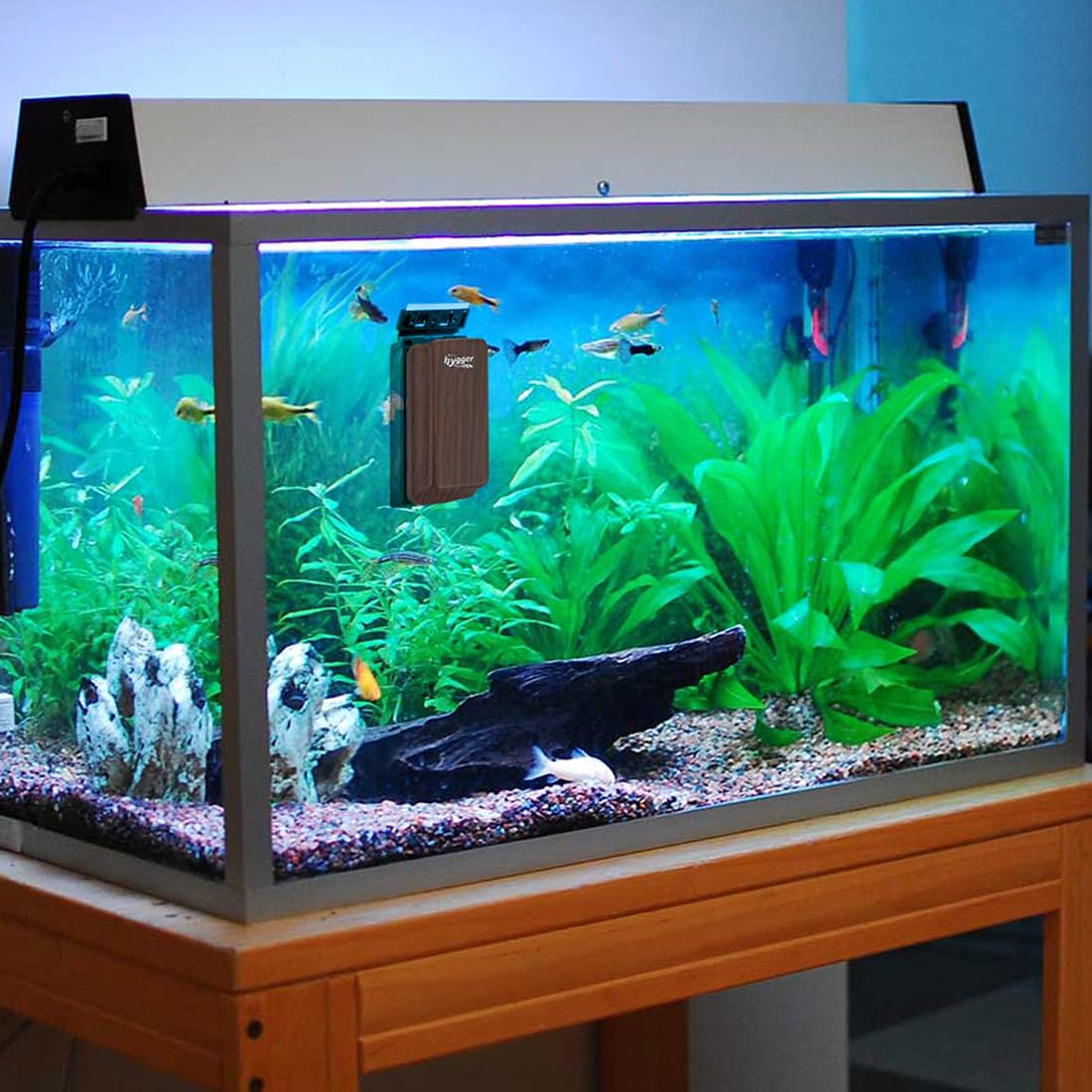 hygger lame plastique en gros plan adaptée aux aquariums d'eau salée résistante à la corrosion