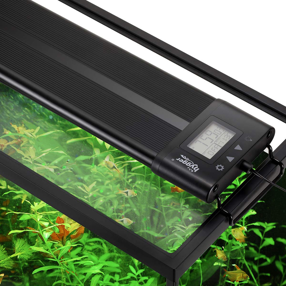 hygger vue avant de la rampe LED montrant le panneau lumineux et un rendu naturel